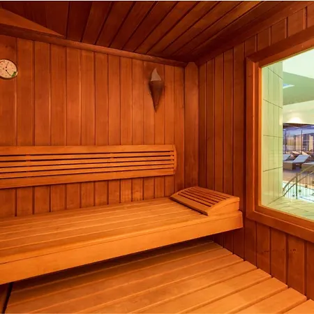 25h SPA-Residenz DELUXE Garden Apartment POOLs outdoor indoor Neusiedl am See Buitenkant foto