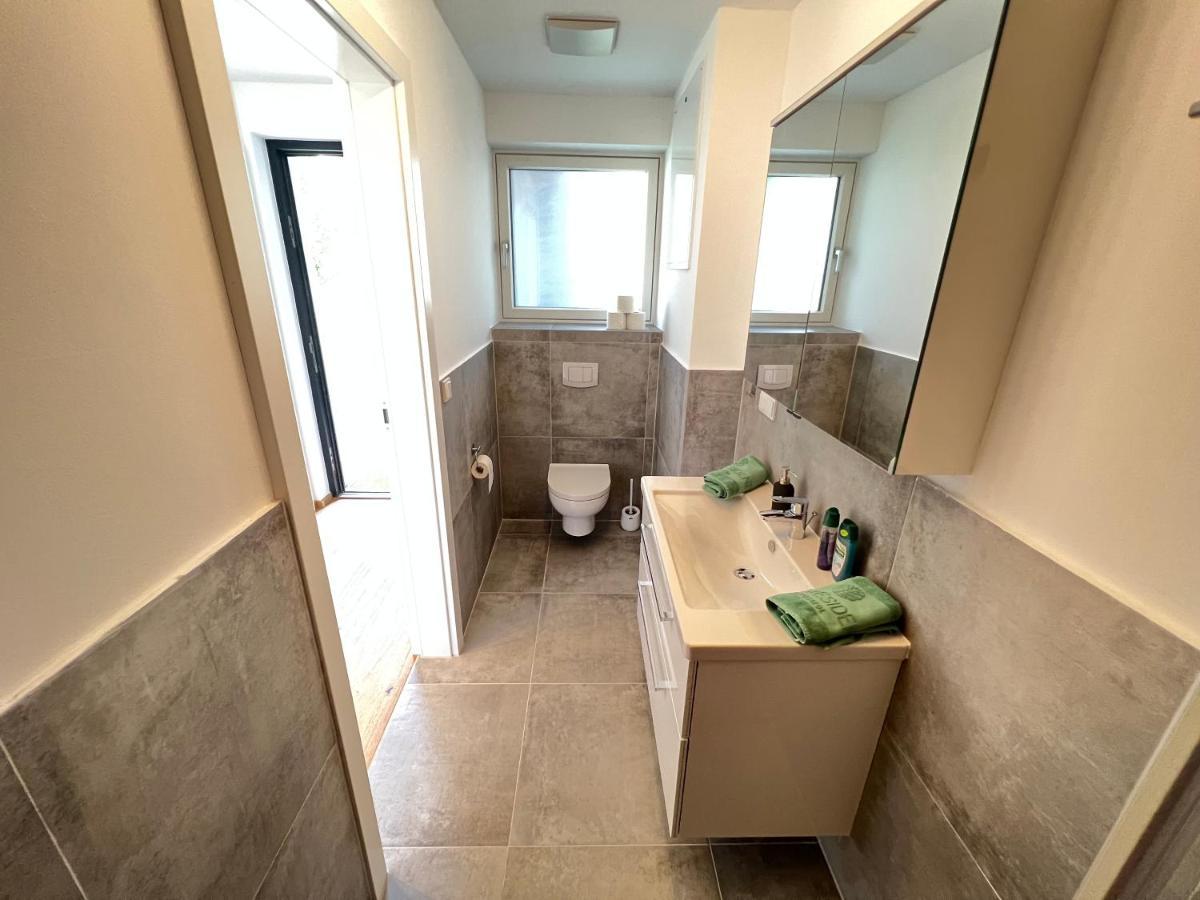 25h Spa-residenz Sleep Privat Garden & Pools Apartment Neusiedl am See