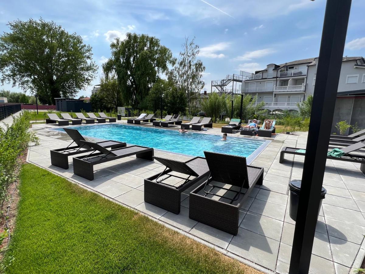 25h Spa-residenz Sleep Privat Garden & Pools Apartment *