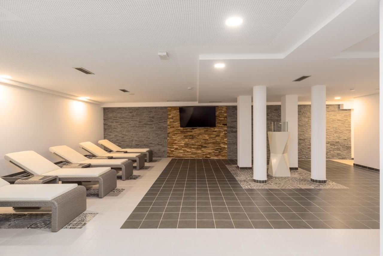 25h Spa-residenz Sleep Privat Garden & Pools Neusiedl am See