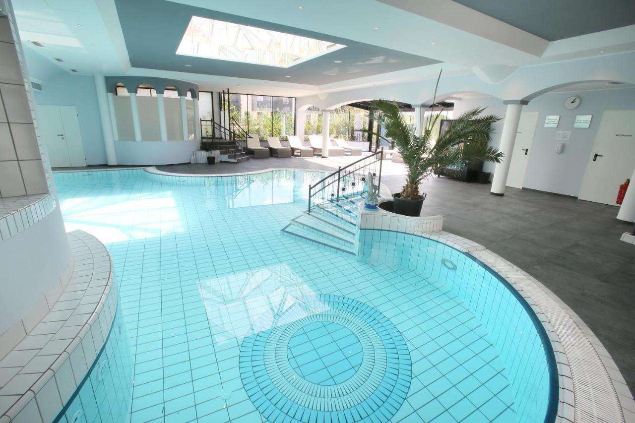 25h Spa-residenz Sleep Privat Garden & Pools Apartment