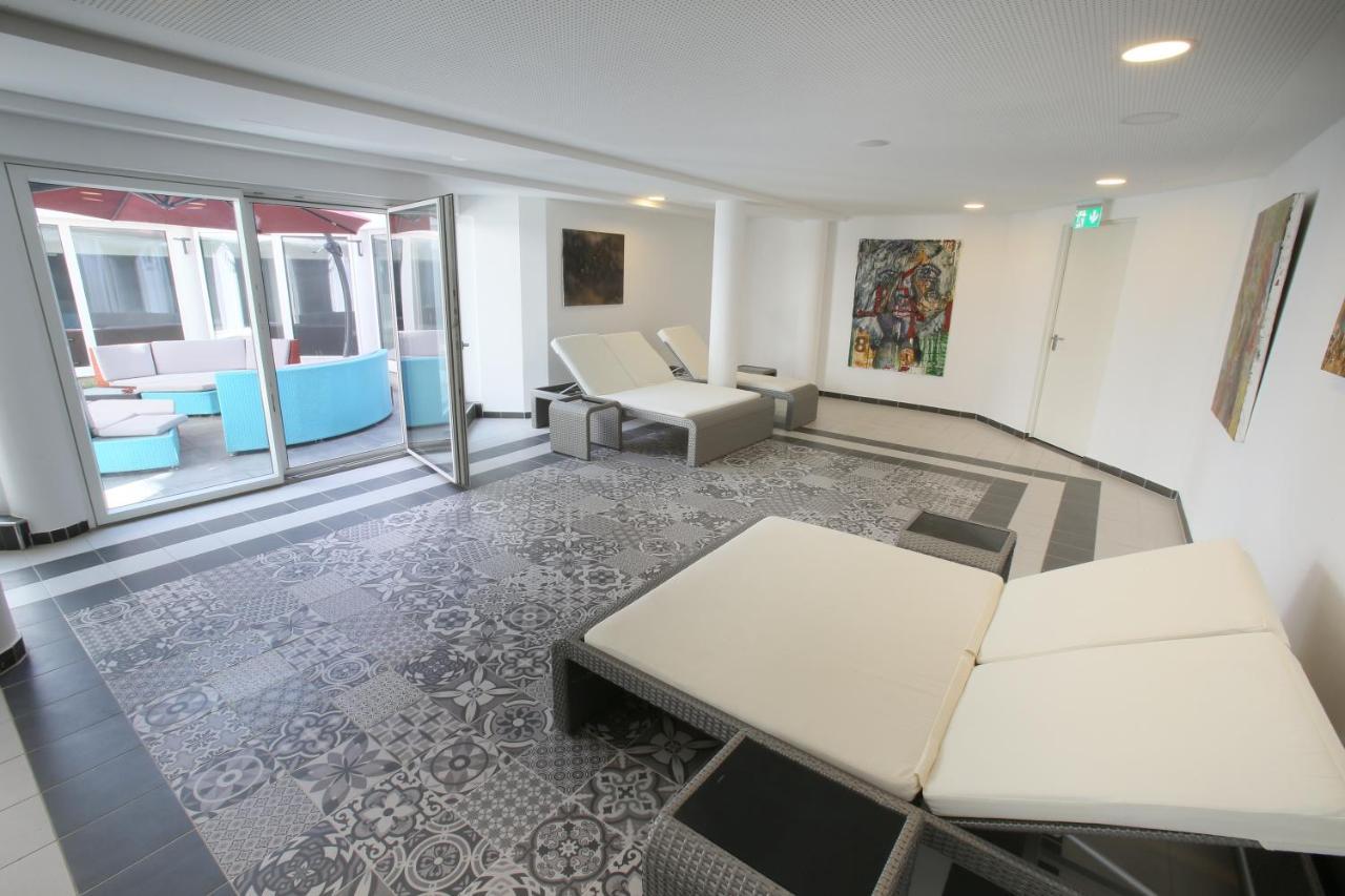 25h Spa-residenz Sleep Privat Garden & Pools Apartment Neusiedl am See